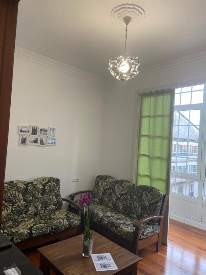 Pension Hedrass Сантьяго-де-Компостела Экстерьер фото